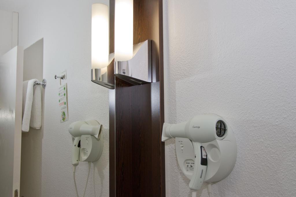 Mandarina Hotel Luxembourg Airport Niederanven Εξωτερικό φωτογραφία